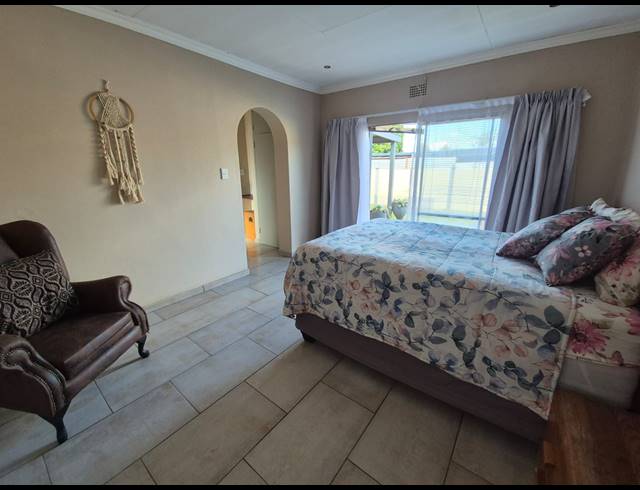 3 BEDROOM HOUSE FOR SALE IN VANDERBIJLPARK SE 1